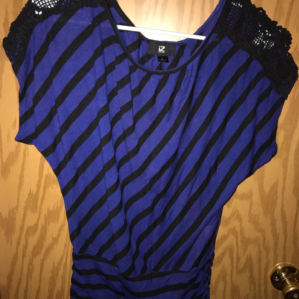 blue and black shirt